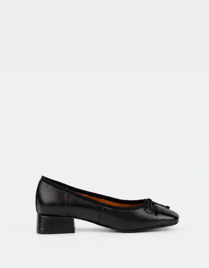 Mirel Black Leather