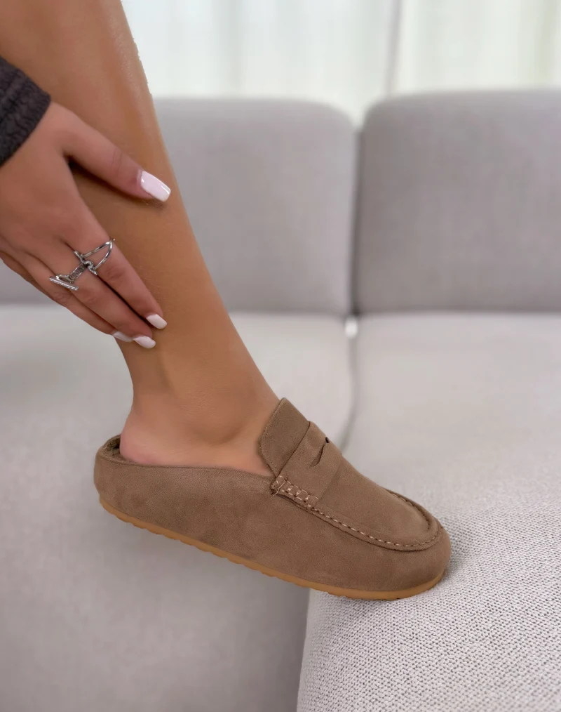 Mules femme camel en suédine fourrée confortables et cocooning