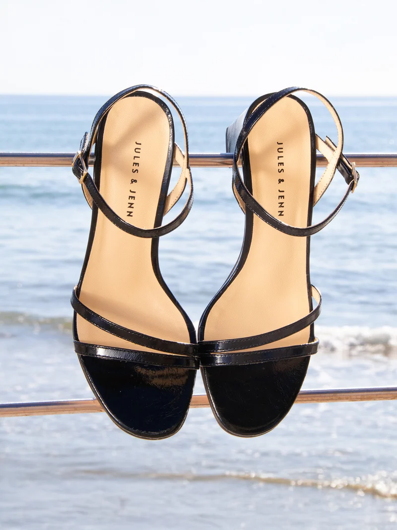 Sandales talon épurées cuir noir