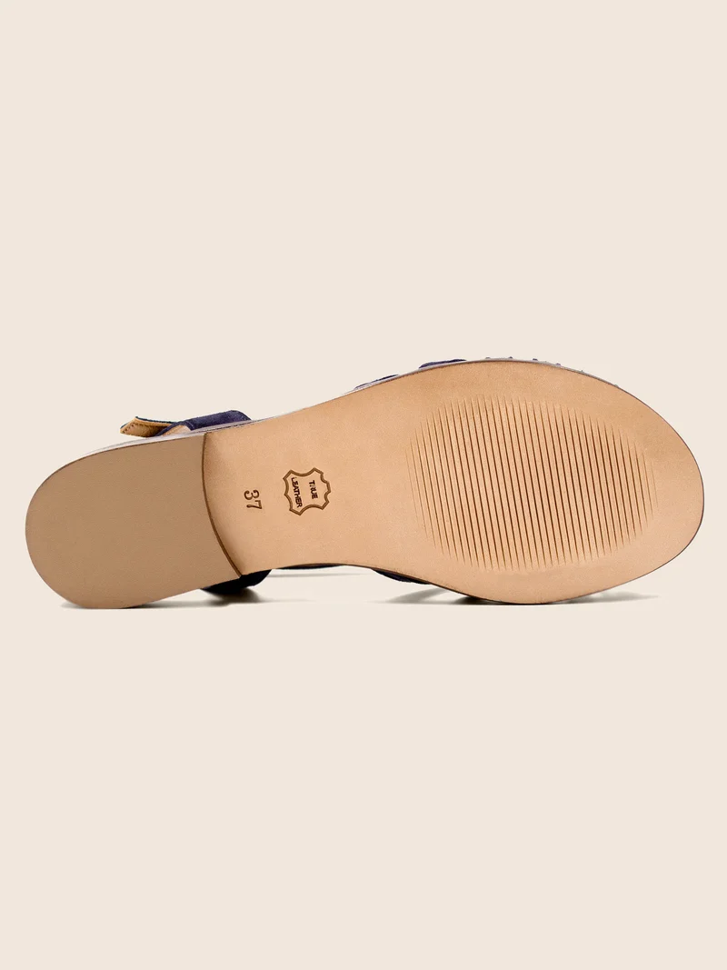 Sandales plates brides cuir daim bleu