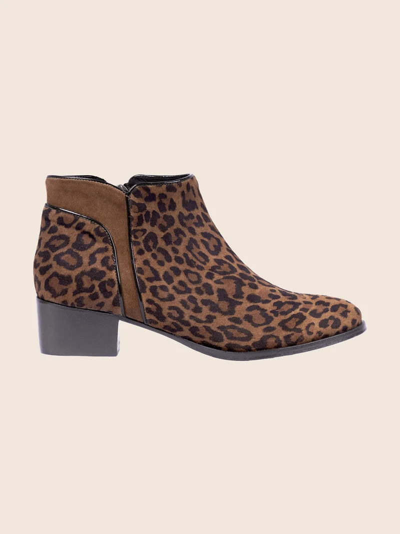 Bottines moyen talon cuir daim léopard