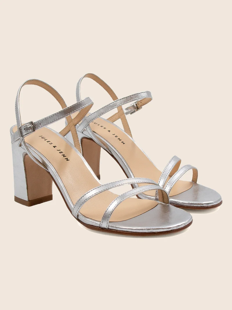 Sandales talon épurées cuir argenté