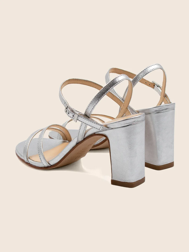Sandales talon épurées cuir argenté