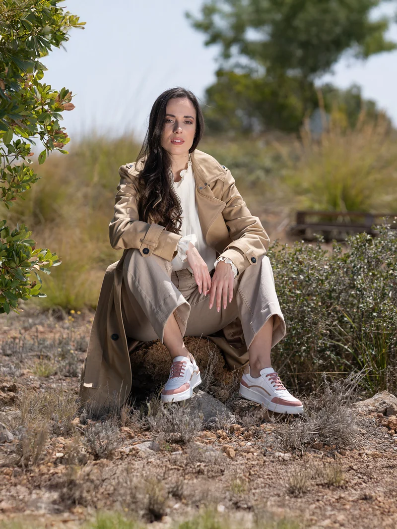 Baskets vintage cuir blanc beige