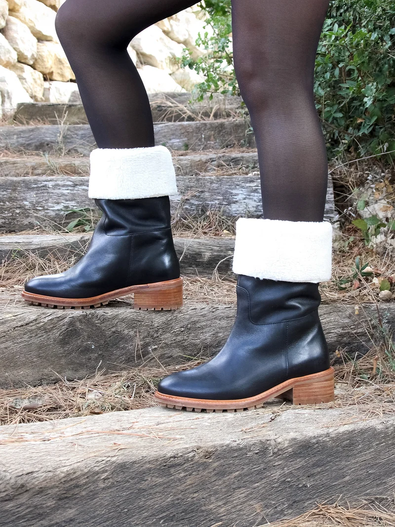 Bottes fourrées cuir noir