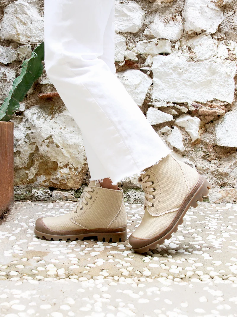 Bottines crantées toile recyclée camel