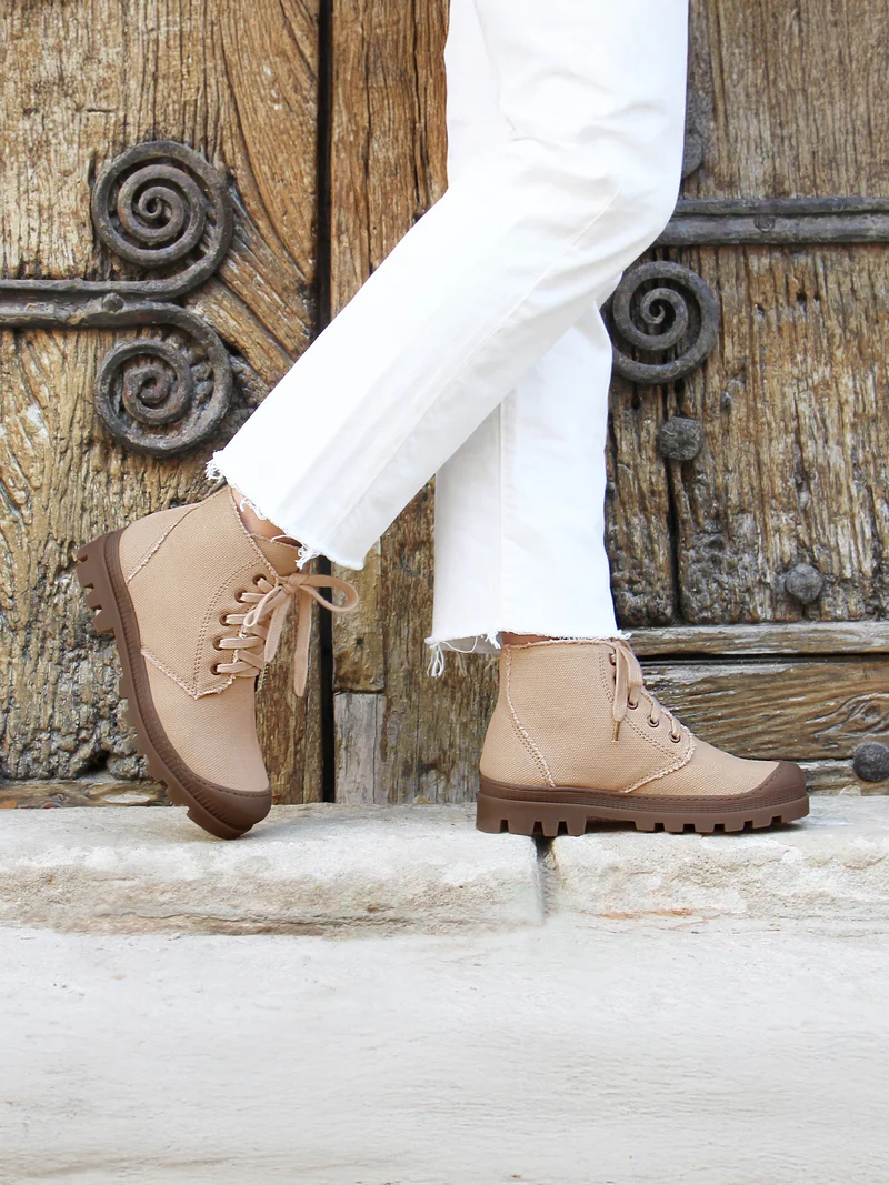 Bottines crantées toile recyclée camel