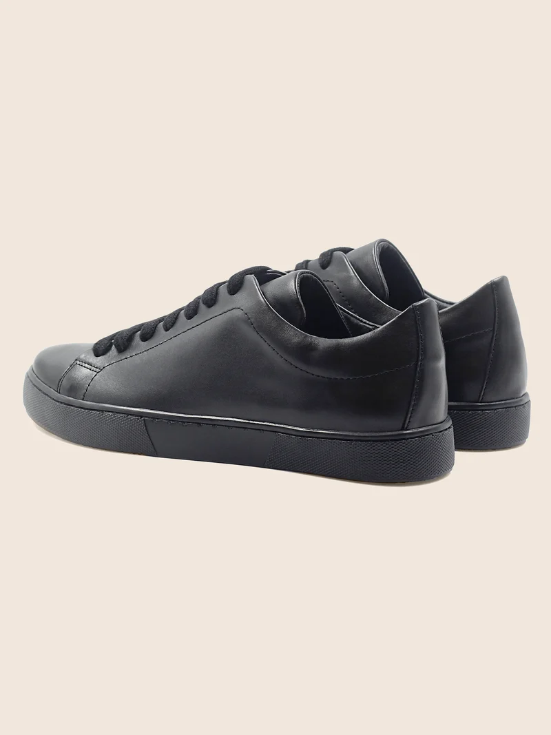 Tennis lacet cuir noir