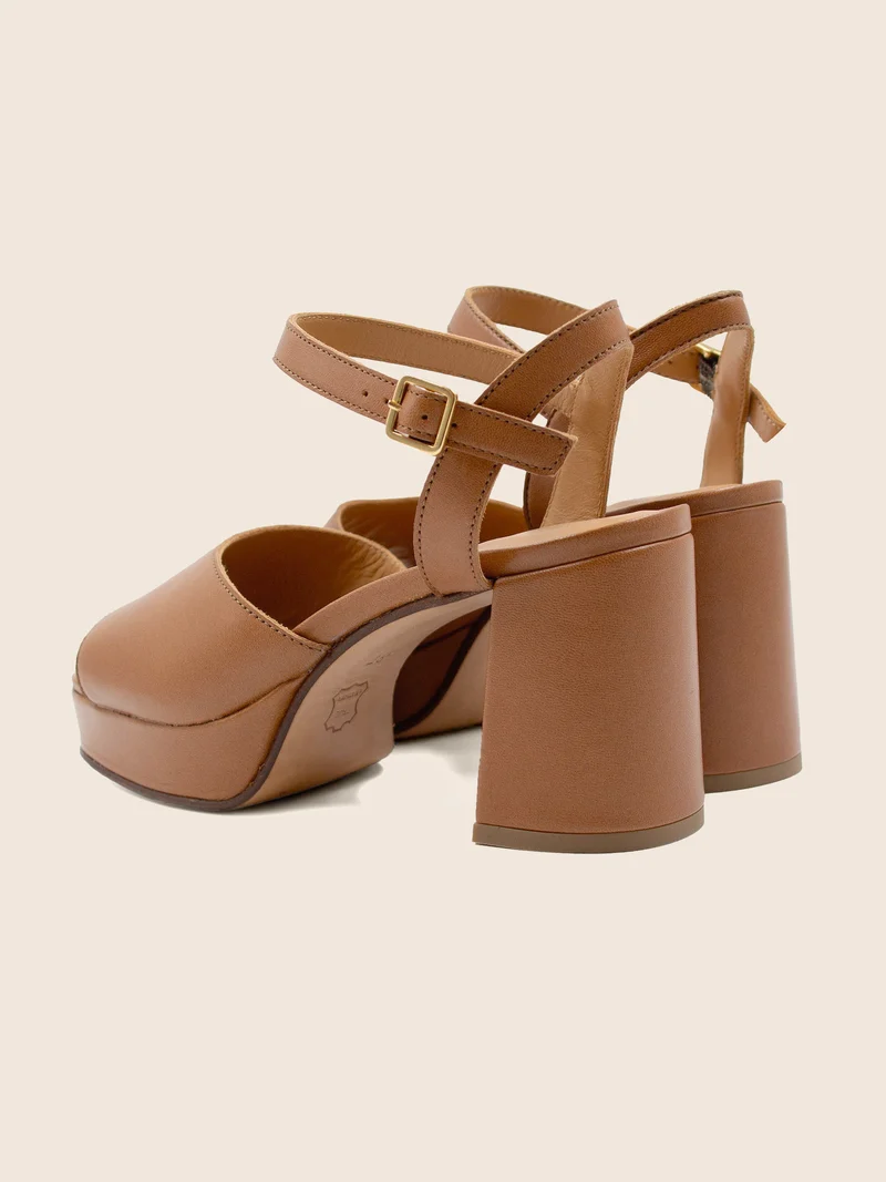 Sandales plateforme cuir camel