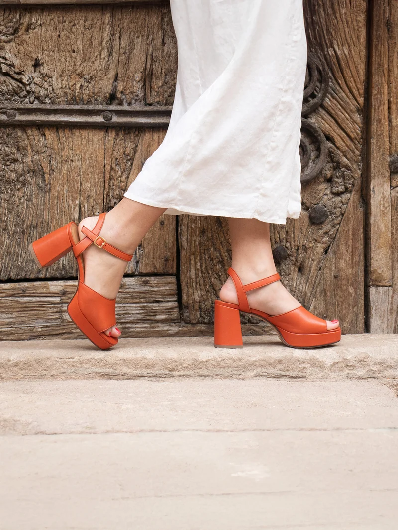 Sandales plateforme cuir orange
