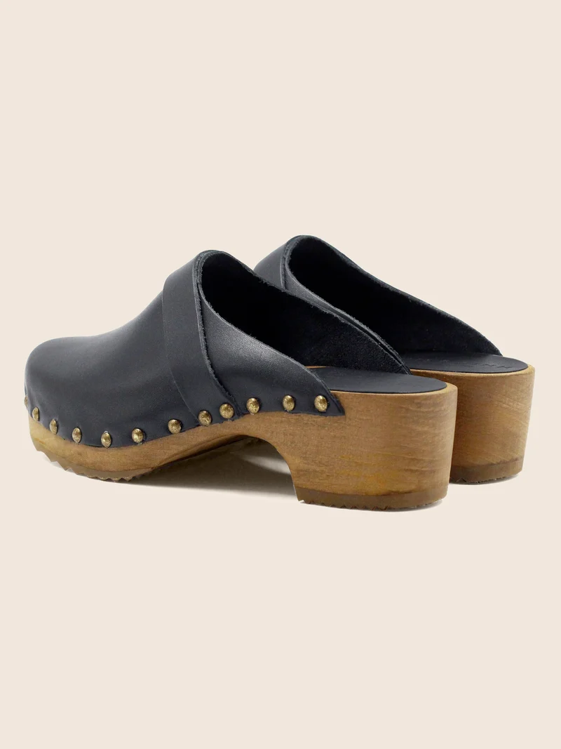 Sabots bois cuir noir