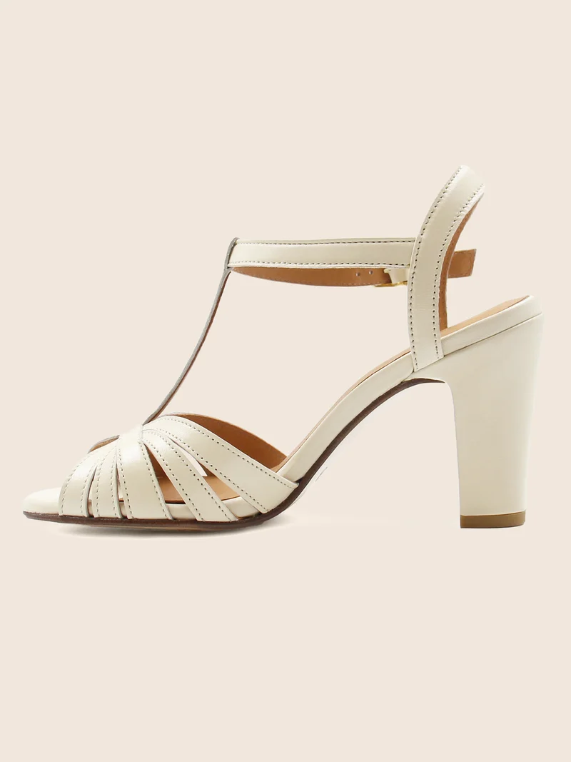 Sandales talon brides cuir crème