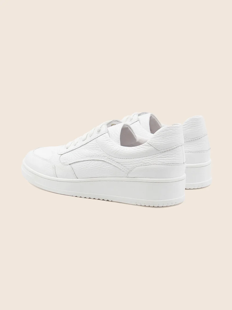 Baskets vintage cuir grainé blanc