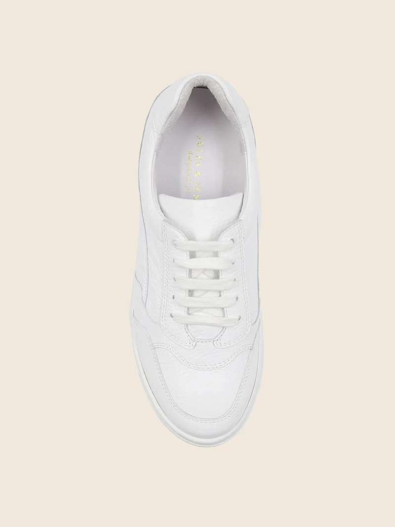 Baskets vintage cuir grainé blanc
