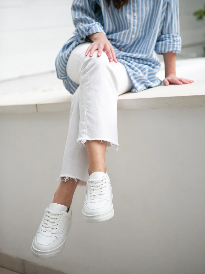 Baskets vintage cuir grainé blanc