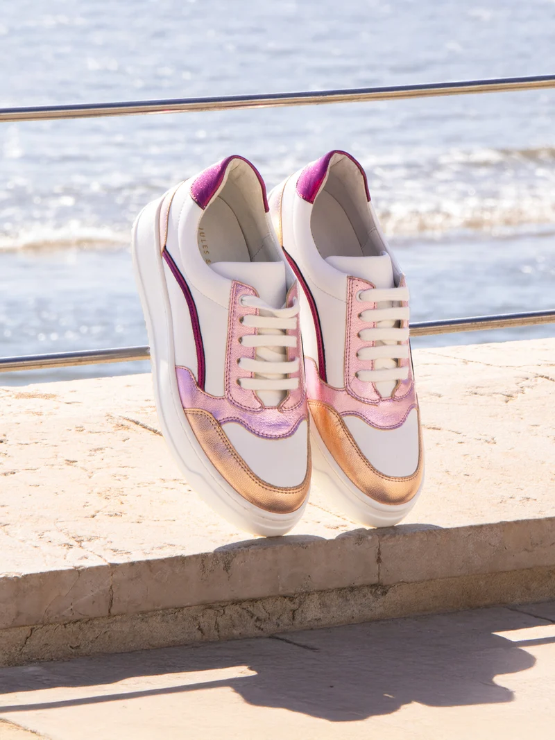 Baskets vintage cuir blanc rose