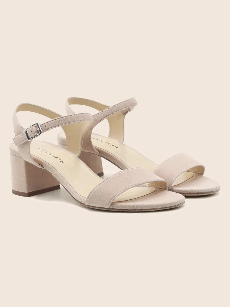 Sandales moyen talon daim beige