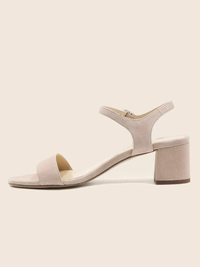 Sandales moyen talon daim beige