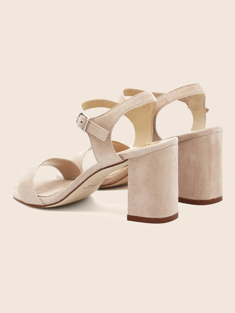 Sandales à talon cuir daim beige