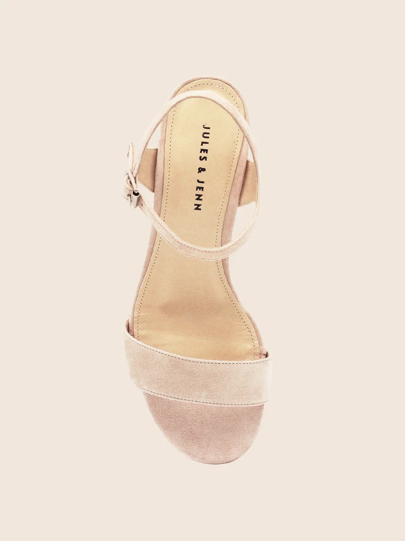 Sandales à talon cuir daim beige