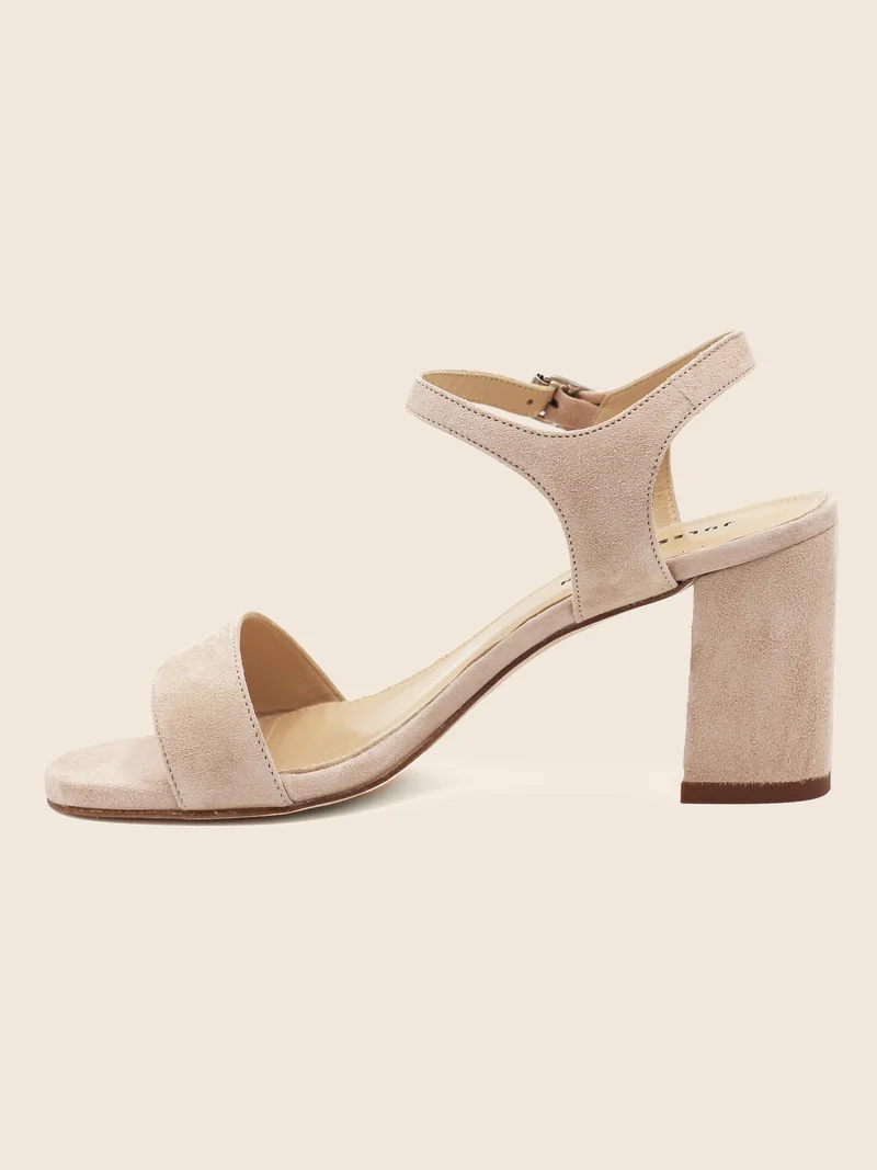 Sandales à talon cuir daim beige