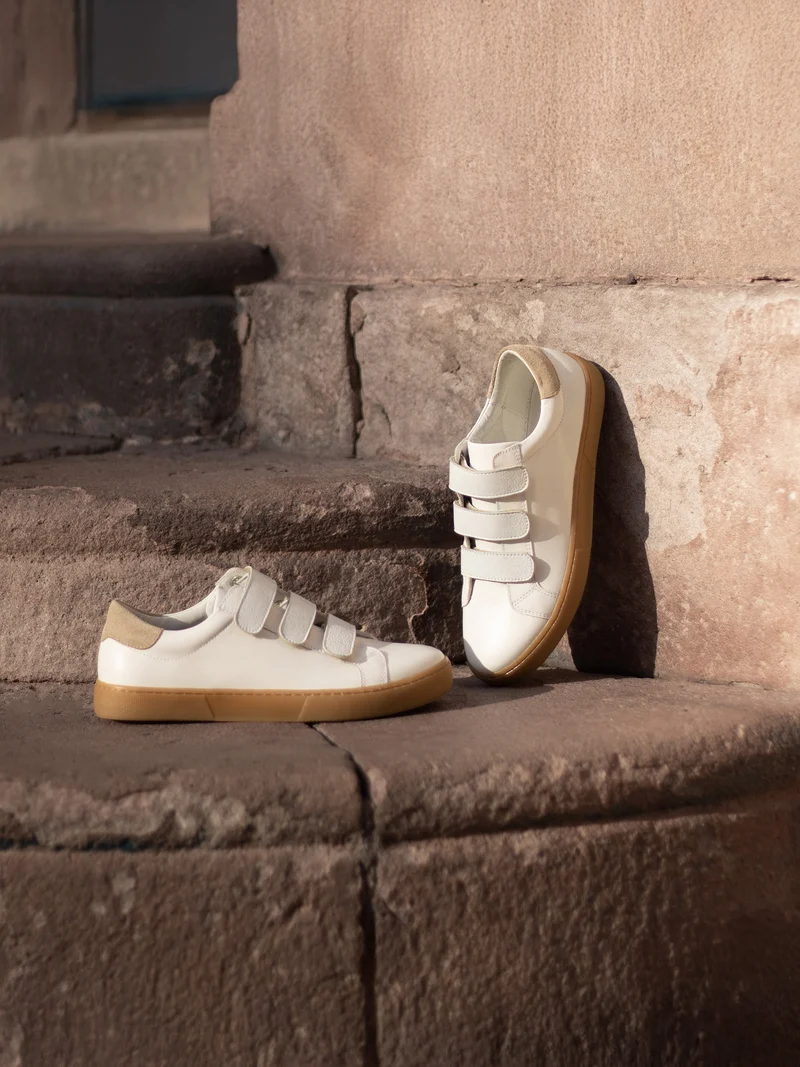 Baskets scratch cuir blanc taupe