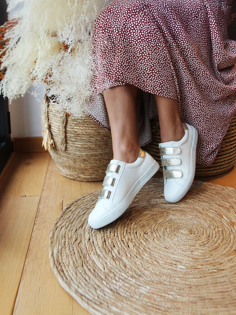Baskets scratch cuir blanc doré