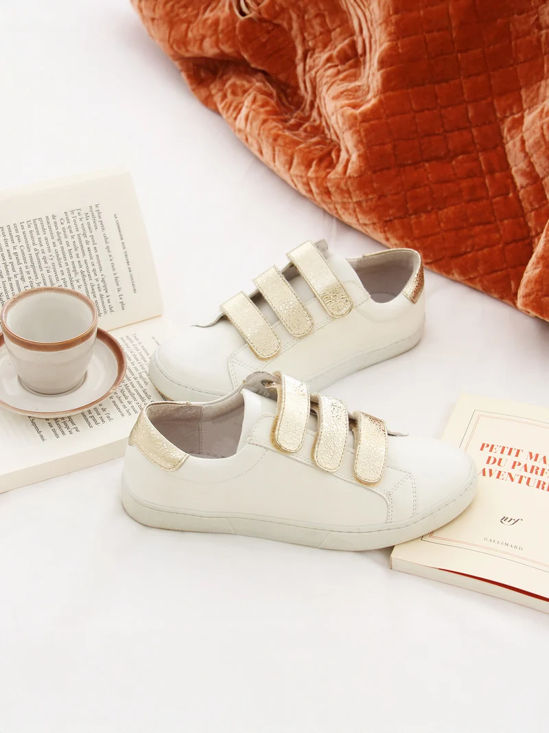 Baskets scratch cuir blanc doré