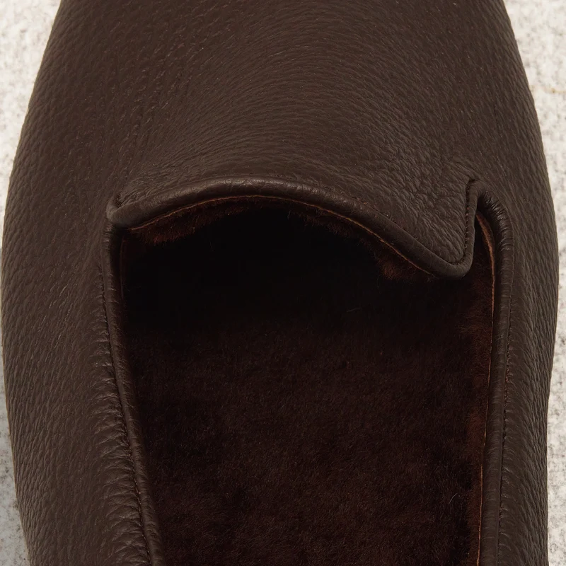 Chaussons marron foncé fourrés - Cuir grainé
