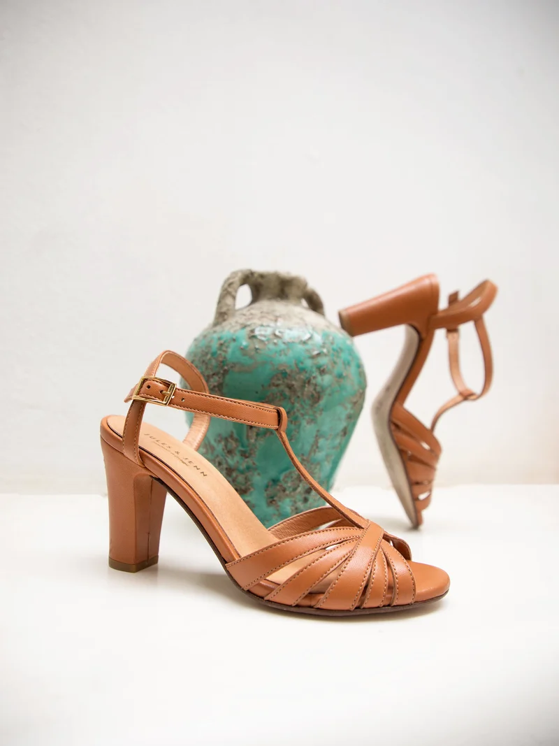 Sandales talon brides cuir camel
