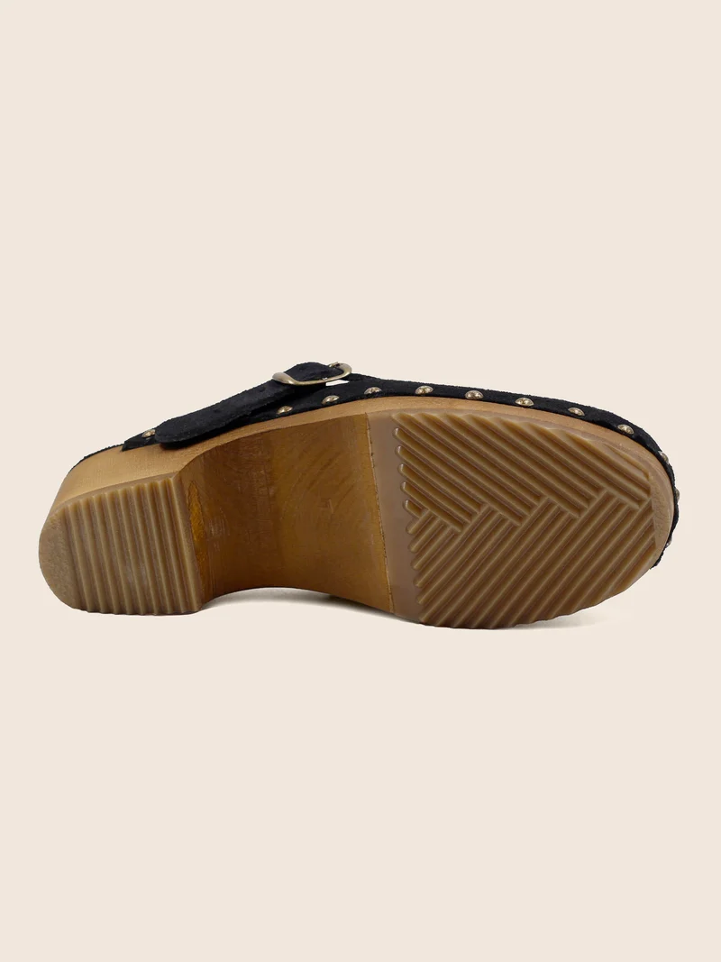 Sabots bois brides cuir daim noir