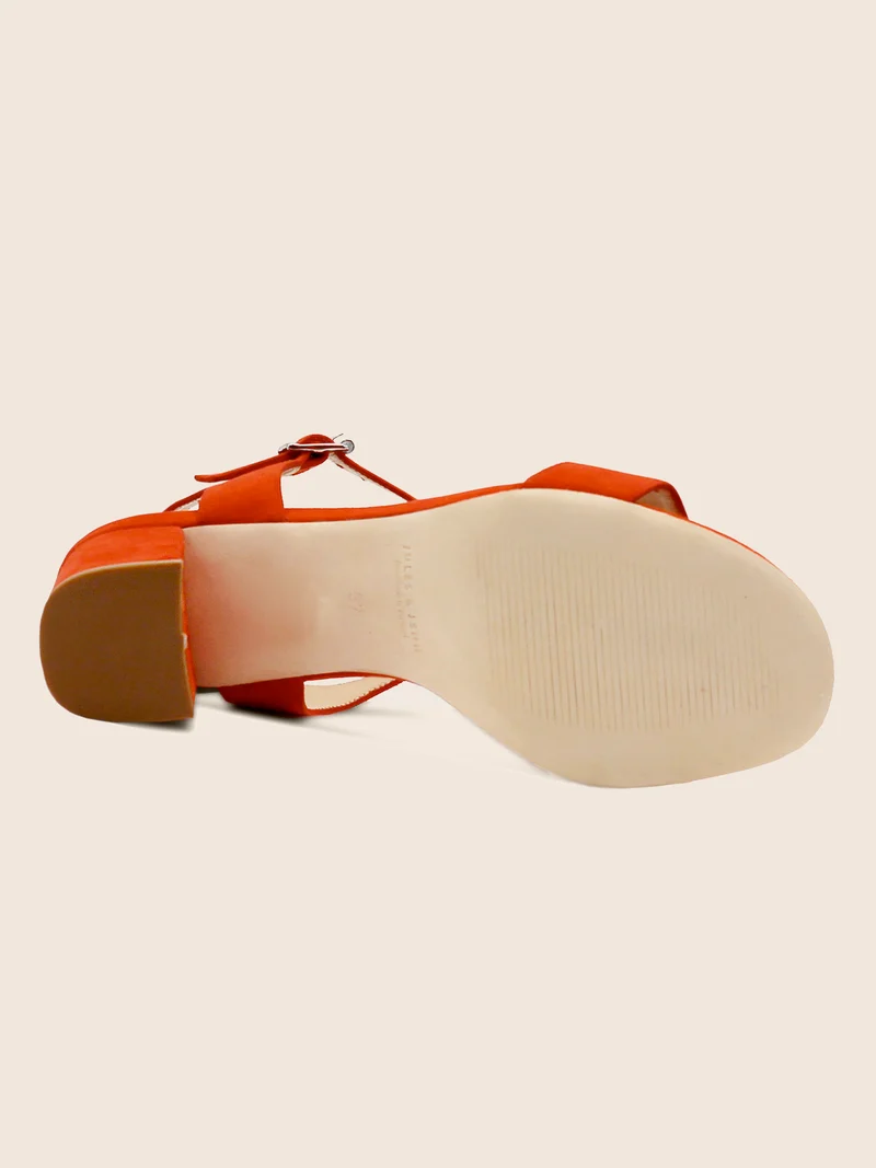 Sandales à talon cuir daim rouge