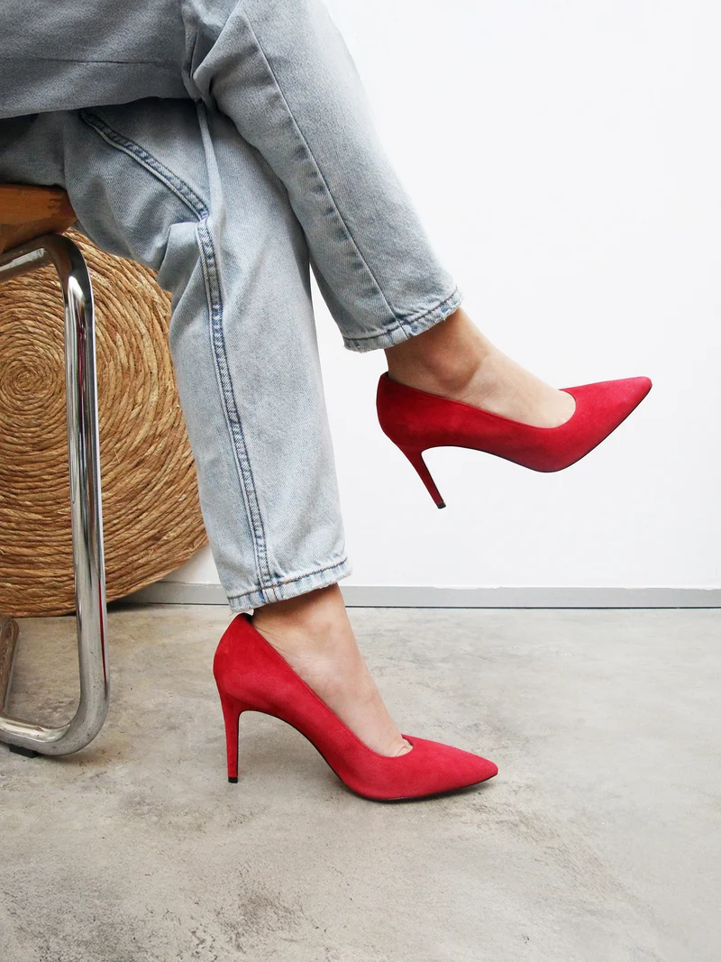 Escarpins cuir daim rouge