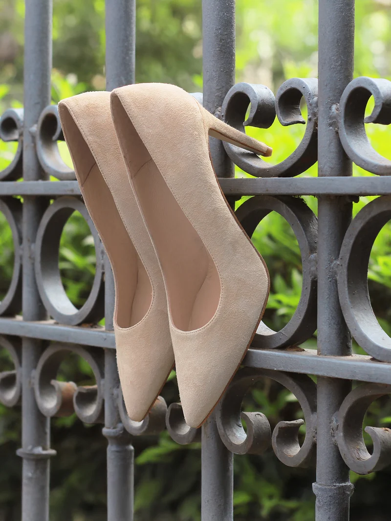 Escarpins cuir daim beige