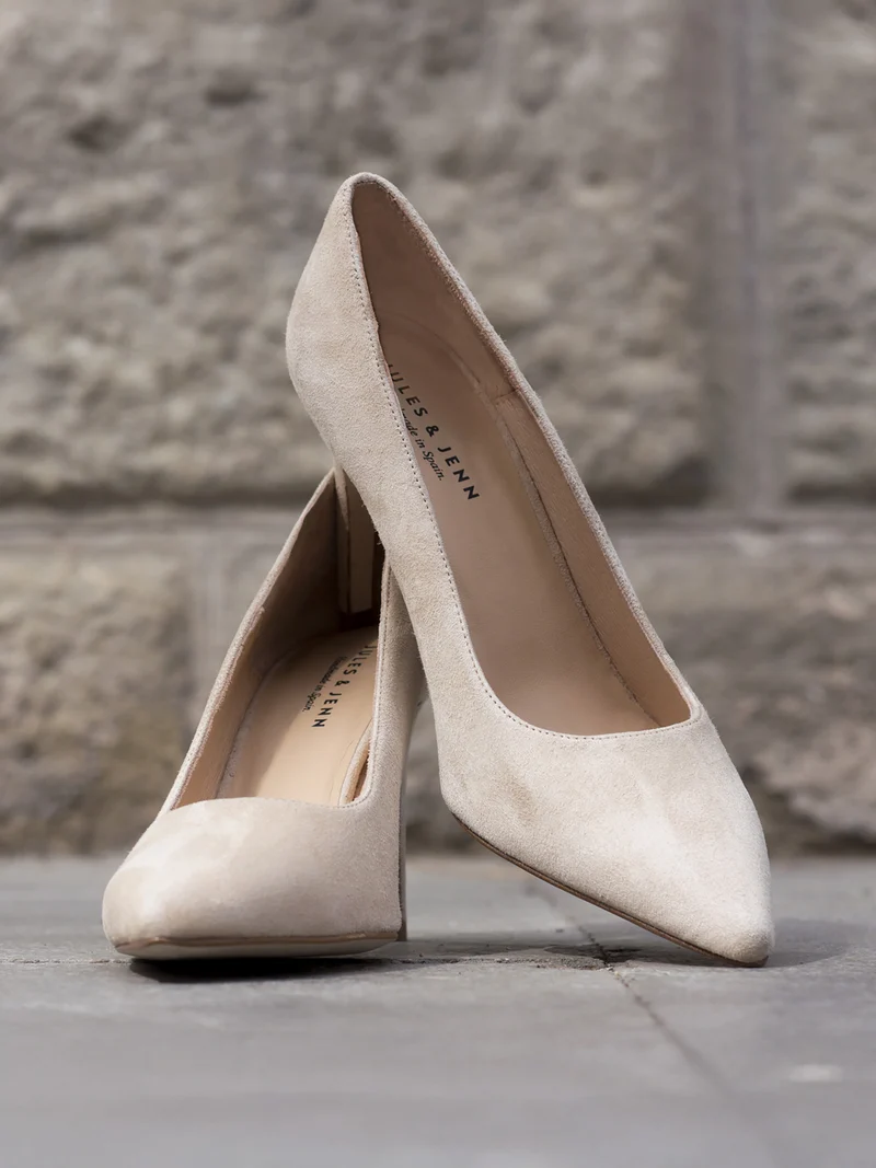 Escarpins cuir daim beige