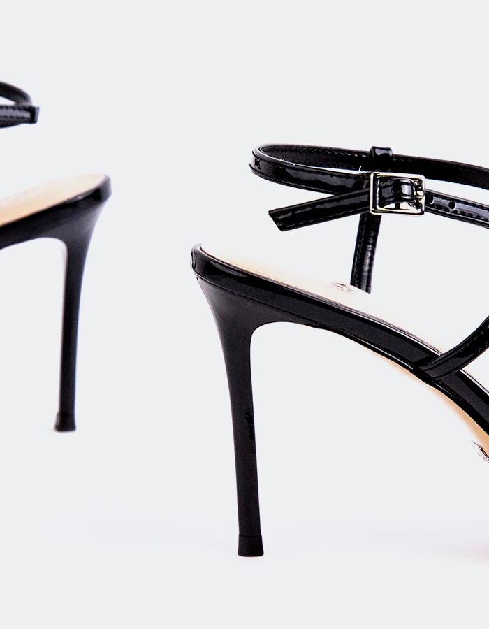 Valmelle Black Patent