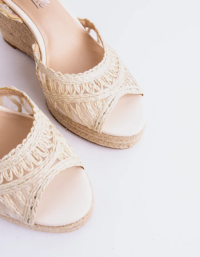 Zolara Cream Woven