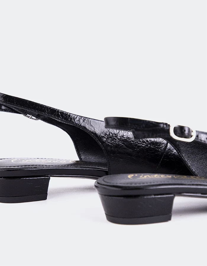 Brassia Black Leather