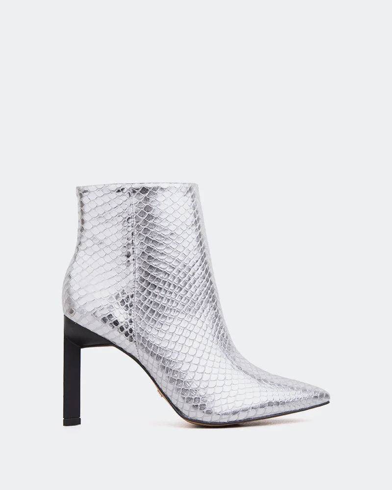 Sutton Silver Snake