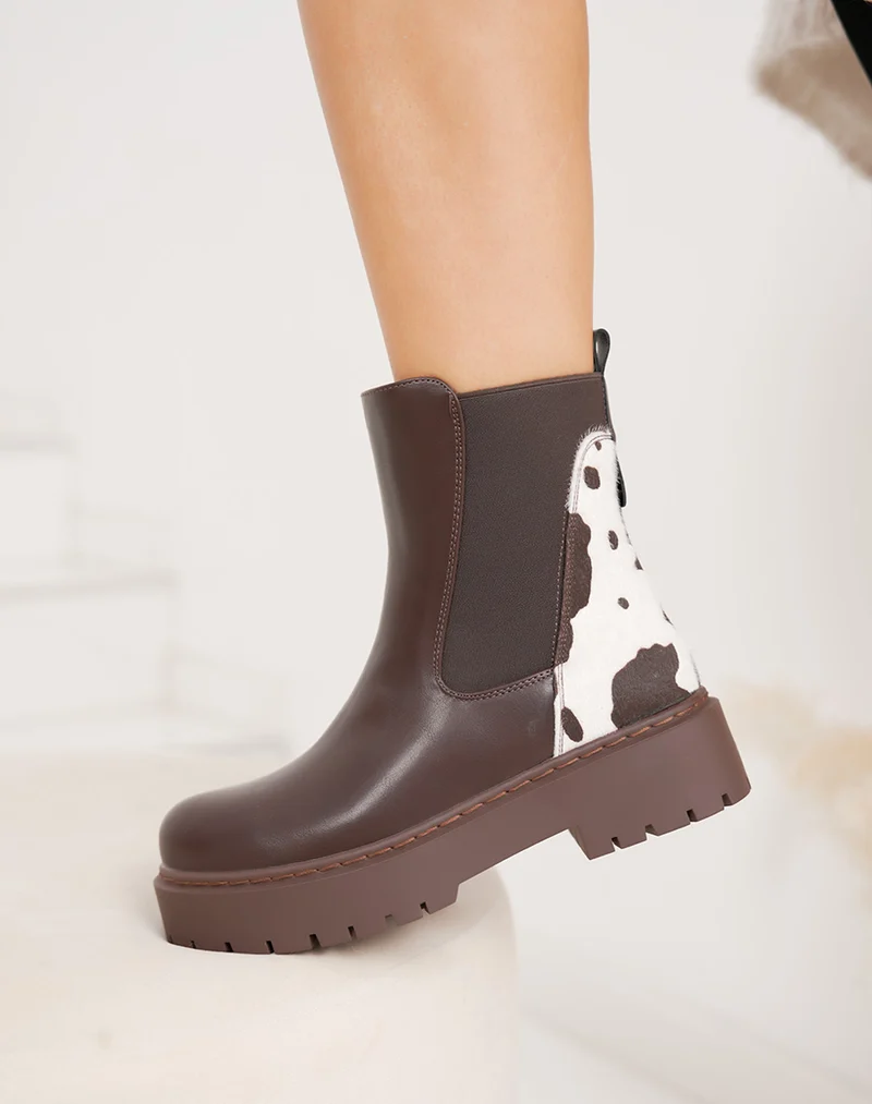 Bottines marron style Chelsea bi-matière à imprimé vachette