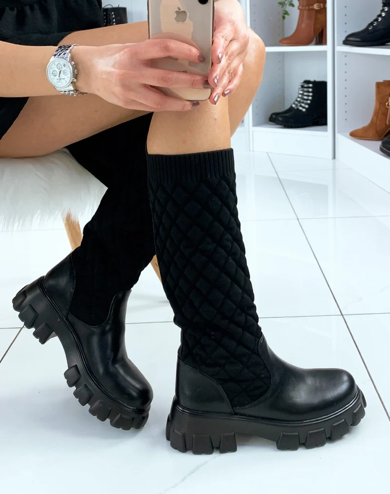 Bottes noires effet matelassé