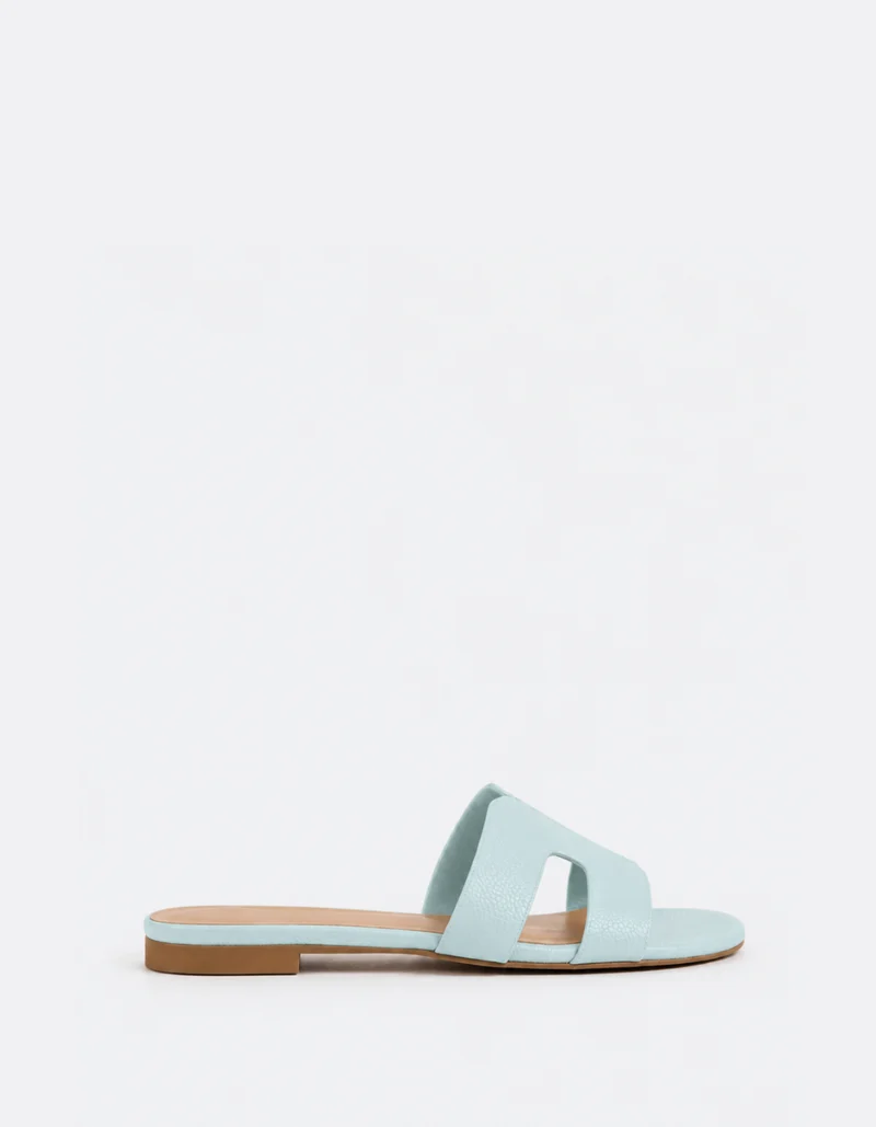 Valmisa Blue Leather