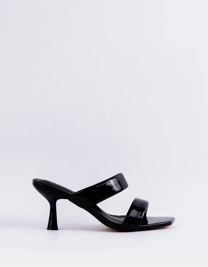 Calyra Black Patent