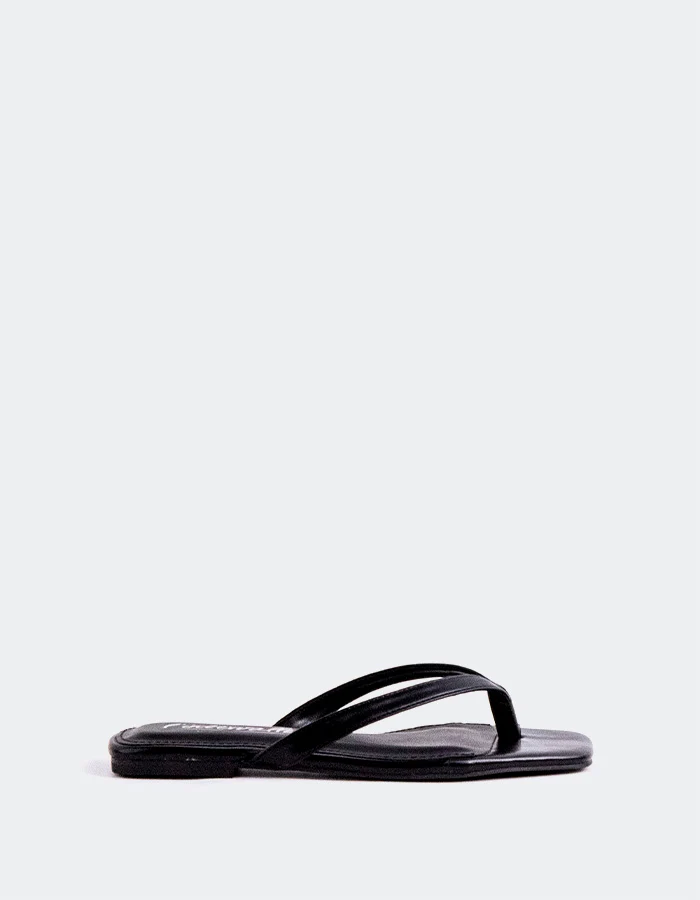Crina Black