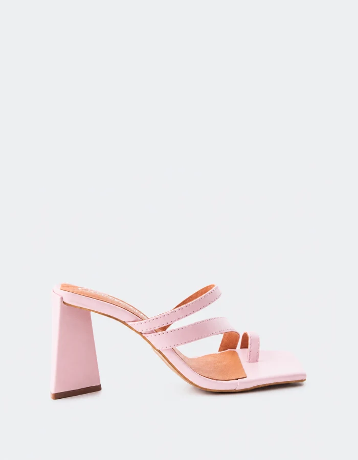Malecon Light Pink Leather
