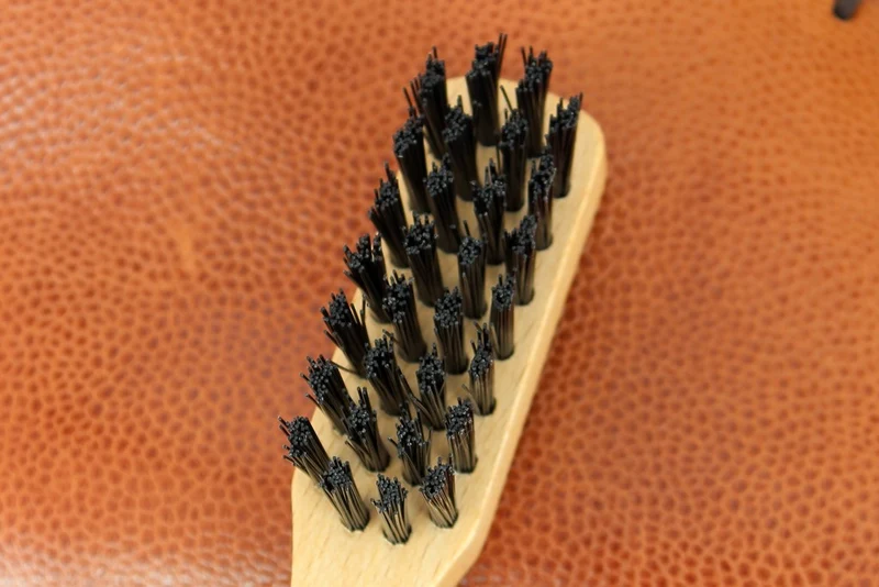 Brosse décrottoir