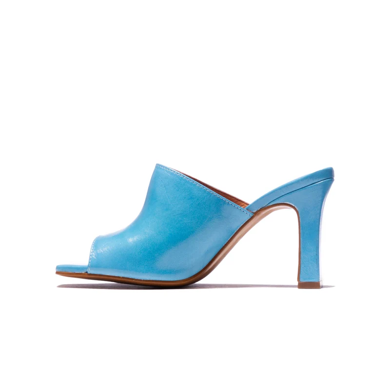 Nare Blue Leather