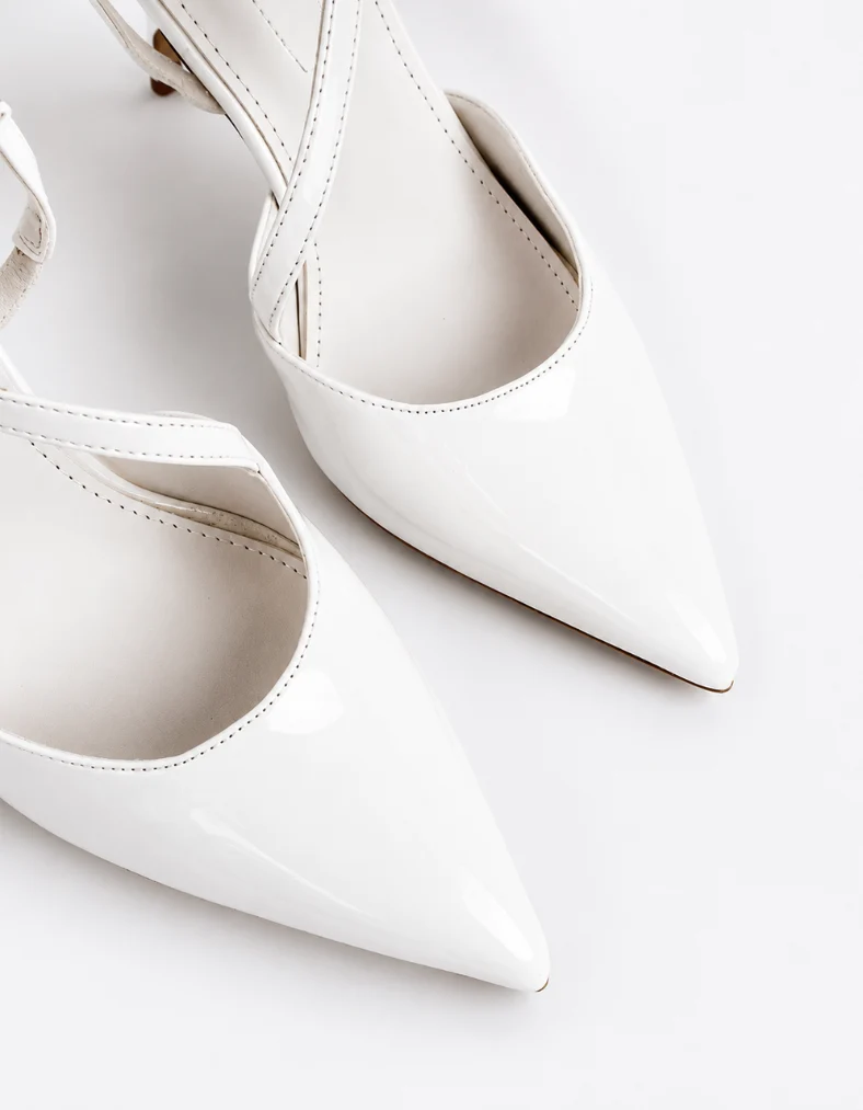 Arthy White Patent