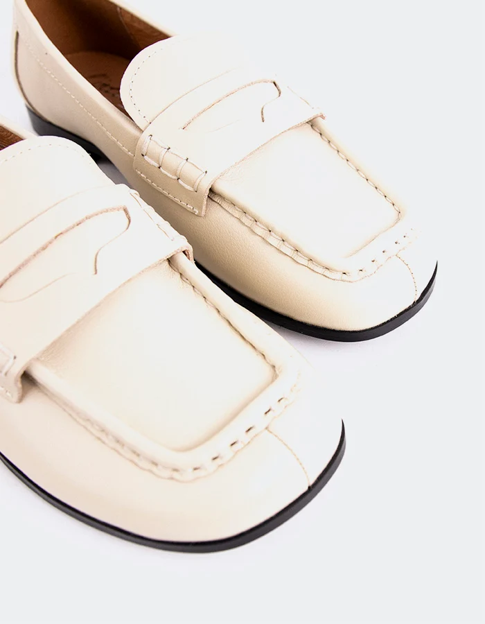 Pollie Off White Leather