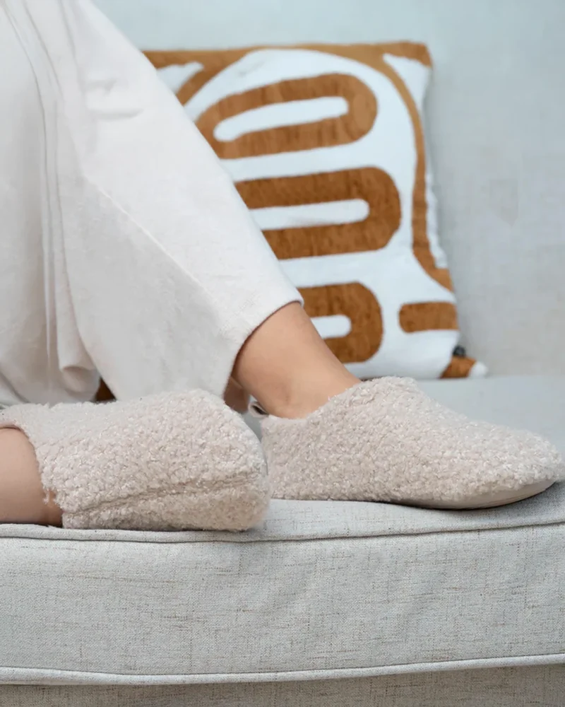 Chaussons bottillons bas Femme Beige